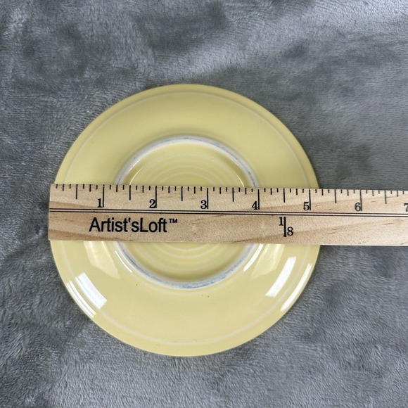 Fiesta Fiestaware Homer Laughlin Saucer (Matches Teacup) Yellow (retired) - Picture 4 of 4